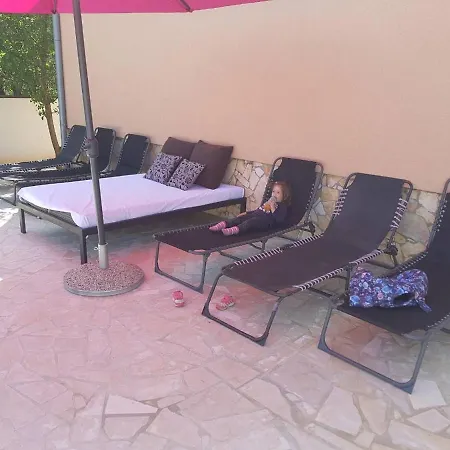 Appartement Family Friendly With A Swimming Pool - 15306 *